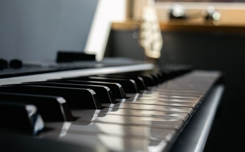 Best Digital Pianos for Teachers