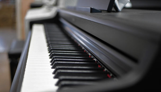 Yamaha YDP-164 Keyboard